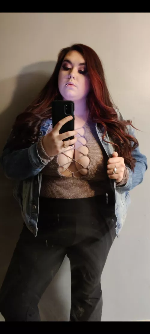 Hello😊 by tokeahontas19xx