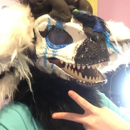 Hello. :) by Zorishy