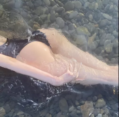 hello bb, I wish u a playful weekend! by itselina