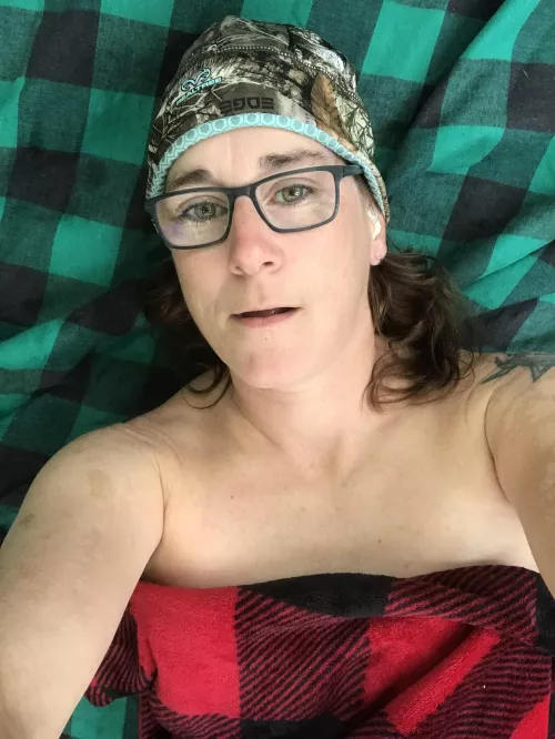 Hello beautiful! by blueOceanKiting