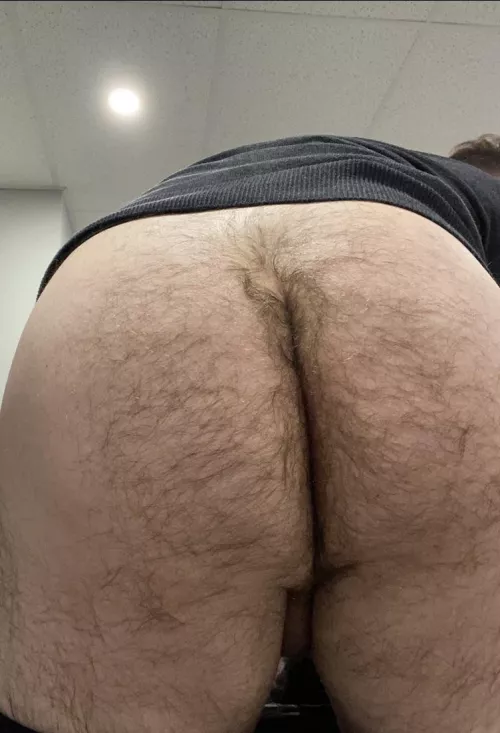 Hello boys 😘 by ThongOtter