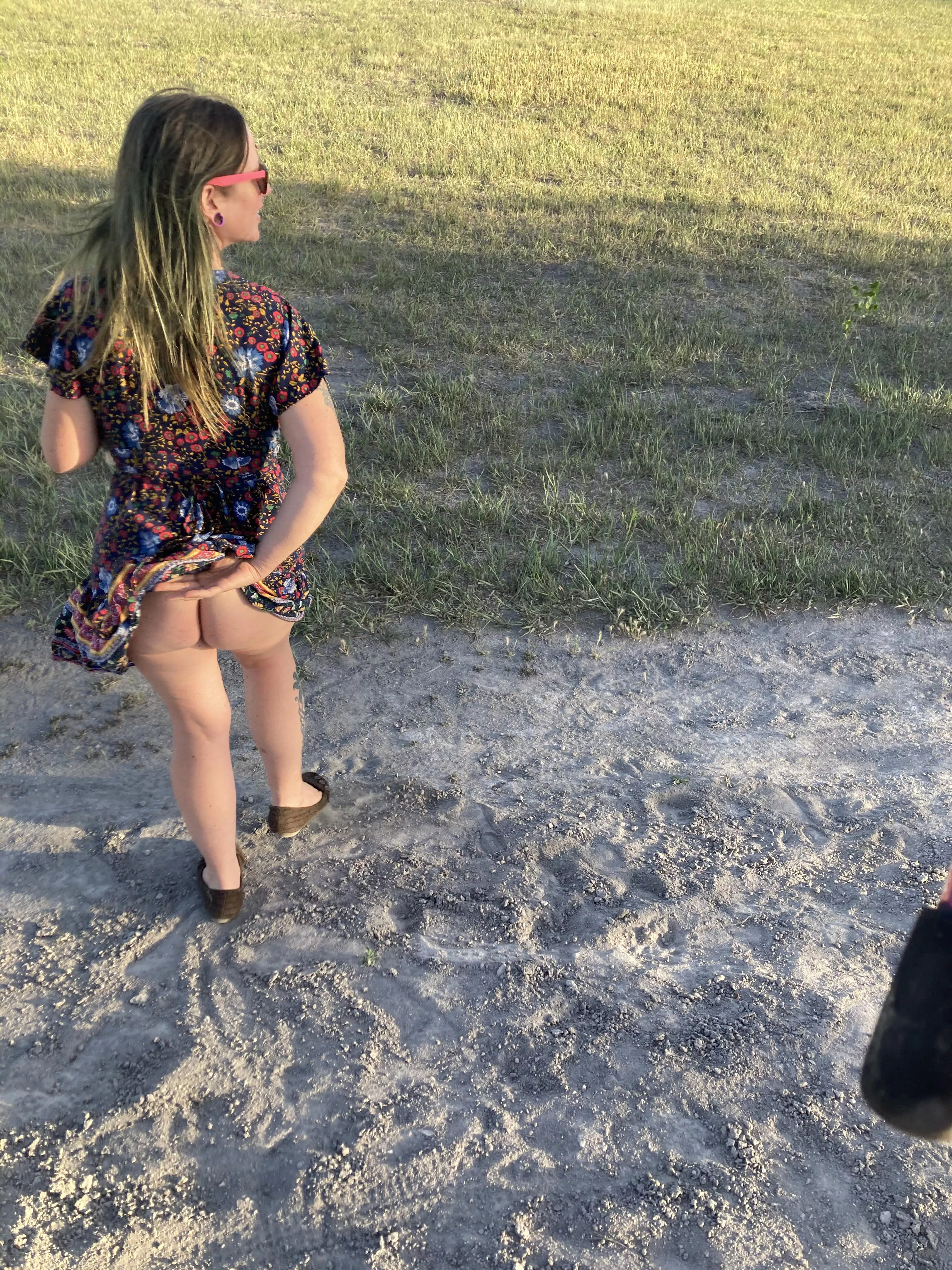 Hello cheeks [f] posted by LauraWhora420