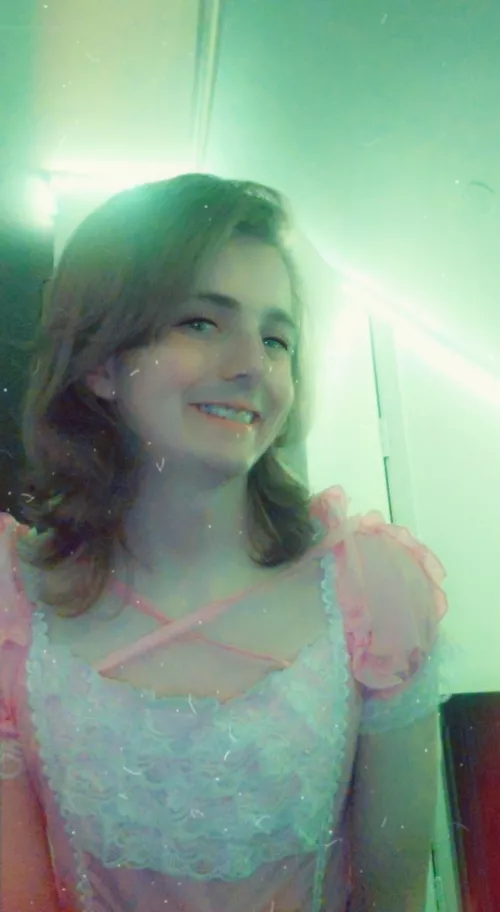 Hello cuties 😍 by SignificantWing9547