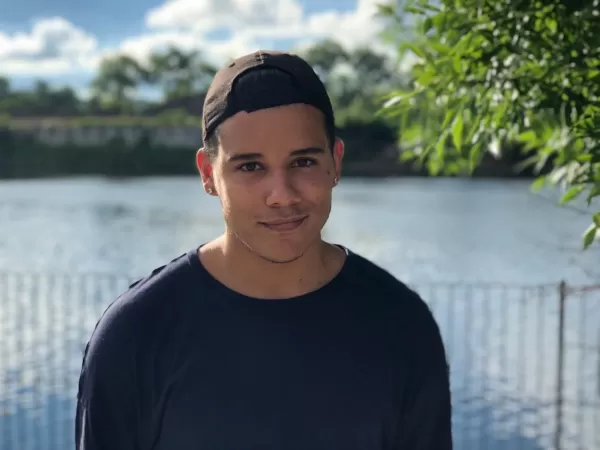 hello everyone. by IntelligentHorror157