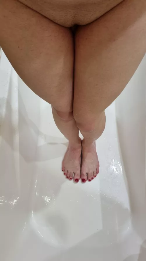 Hello everyone and have a good day! by ella_sweet