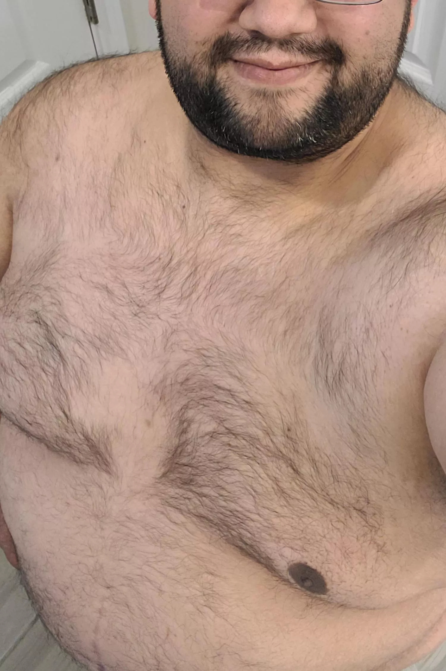 Hello everyone, good evening! Work is done, time to get out of the polo and slacks 😅 posted by TheCyrinth