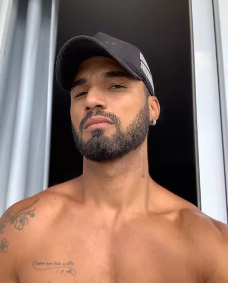 Hello everyone it’s been a while 🤪 by Ridge-Talon