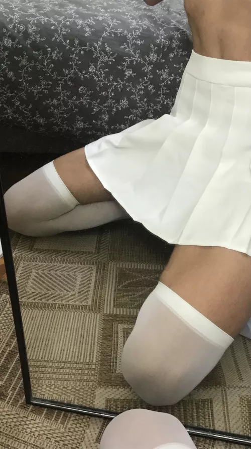 Hello everyone looking for fun :) by stich322