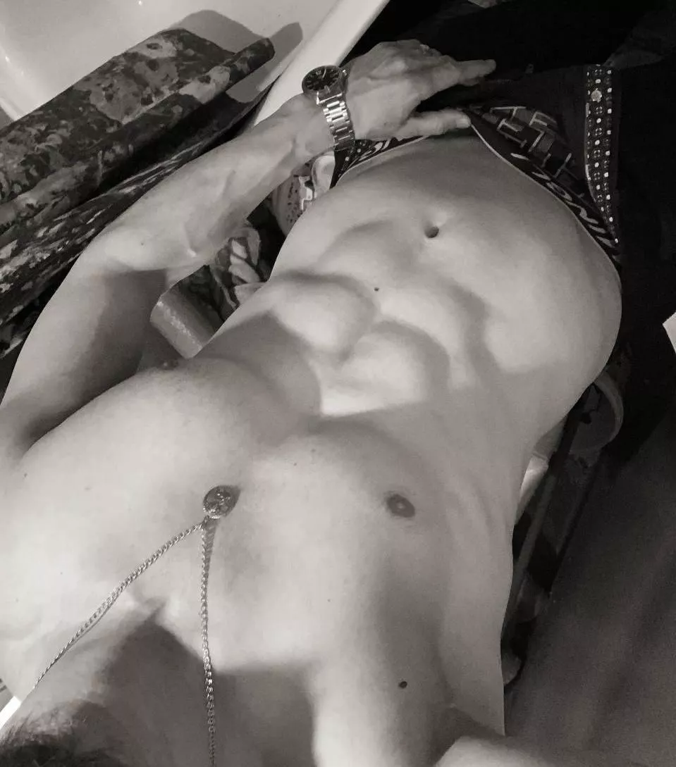 Hello friends 😘 I'm hot🔥 posted by Accomplished_Tap5787