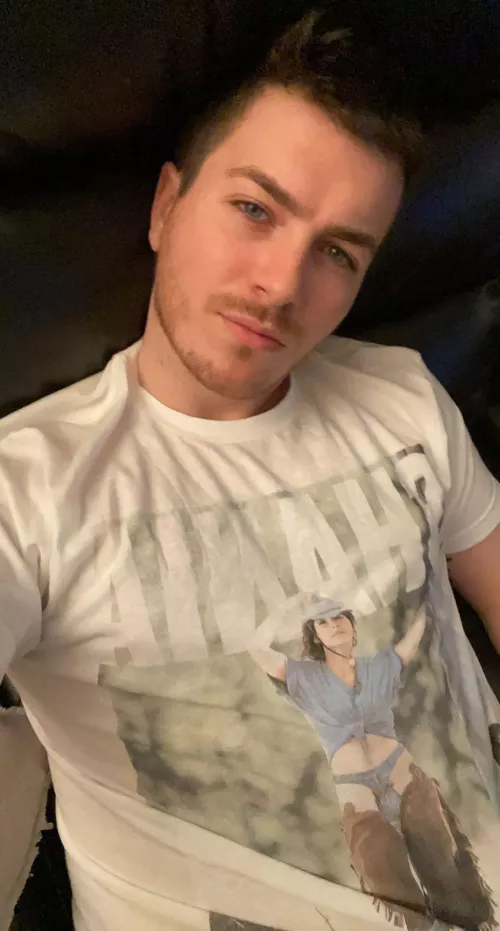 Hello gays!! Im Dave and I’m from NJ. Where are you from? What games do you play? by twentyxplatinum