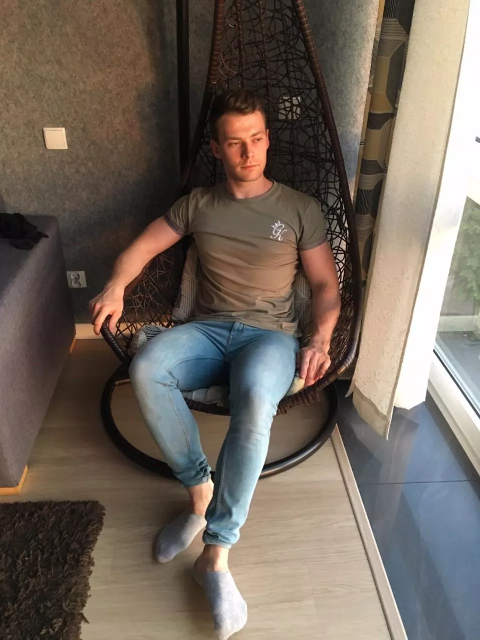 Hello guys 🙋🏼‍♂️ posted by filip_hot