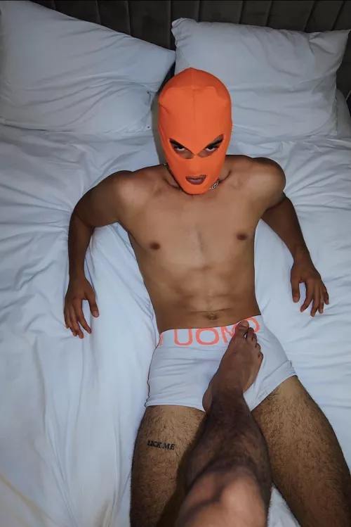 Hello guys. It’s Max&Ian. Join us for $6.99 for exclusive pictures and videos. Chat with us and more💖 by max_vs_ian