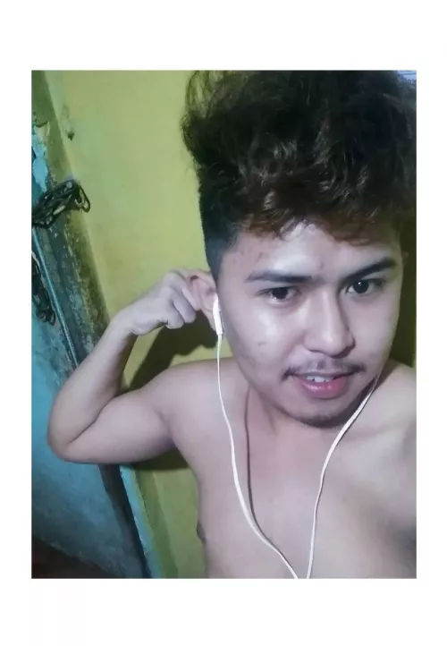 Hello. Happy new year everyone. by ChoChi_07