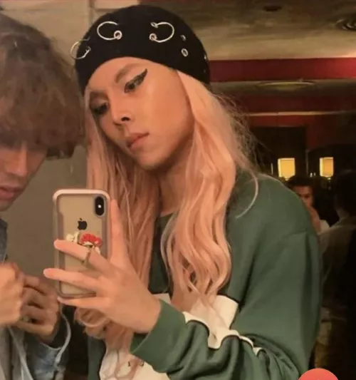 Hello~ 🍬✨ by LowPassage642