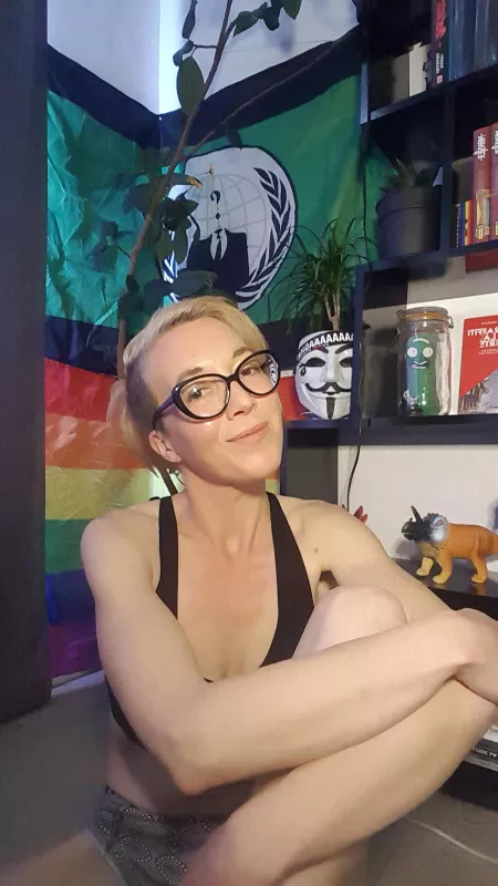 Hello there <3 by [deleted]