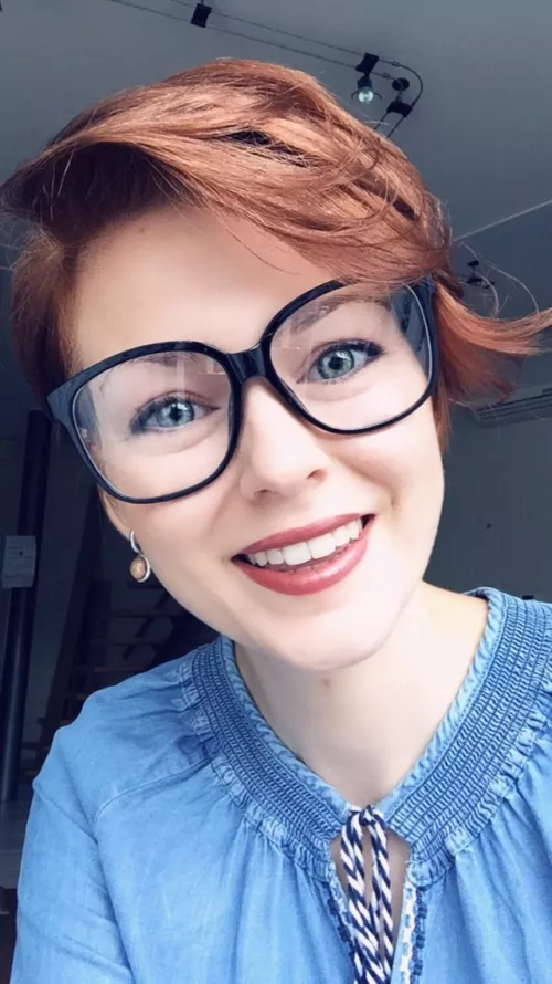 Hello there! by mariea91