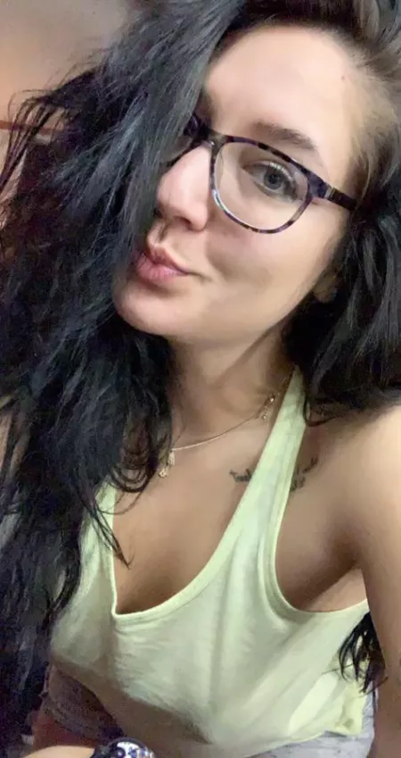 Hello there!!😈😜😘 by Goldstarhoney