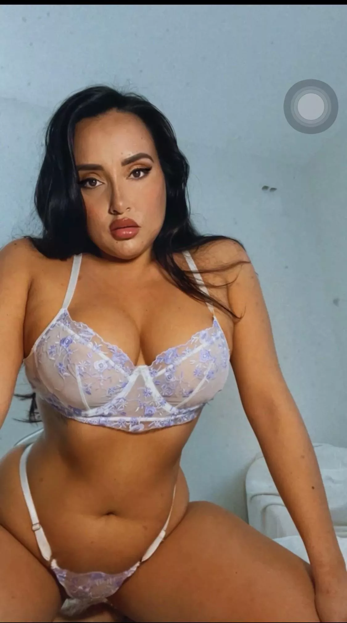 Hello there! posted by Izedel