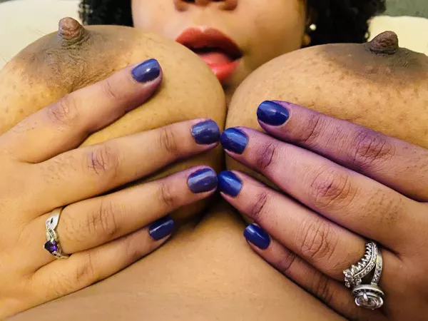 hello there ❤️ by Lady_Scarlette