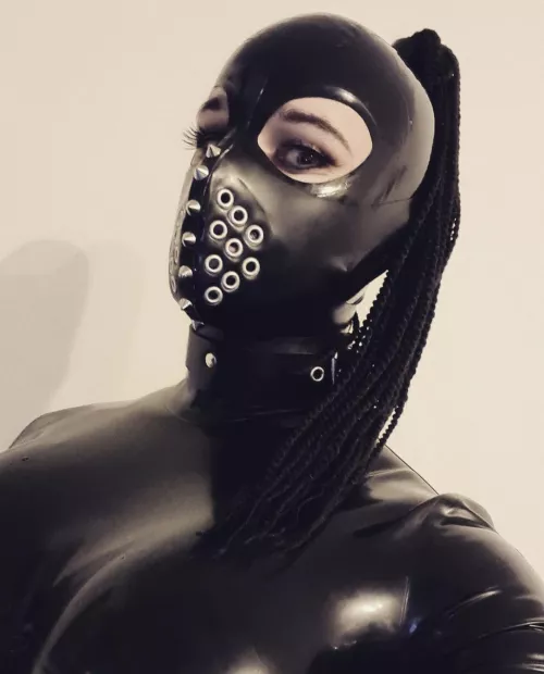 Hello there ✨🖤✨