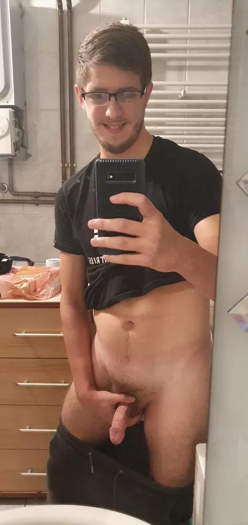 Hello to the 5 people who will see this 😛 by toplanebeast