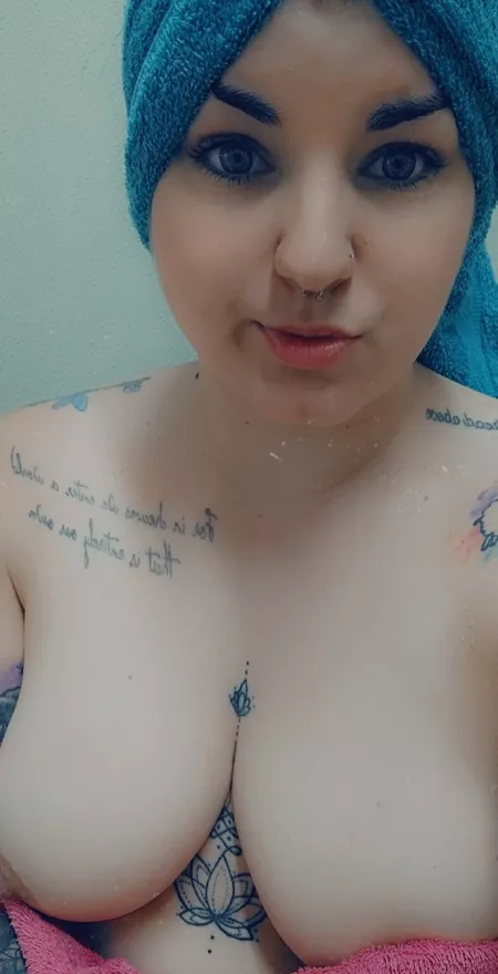 Hello! by ReaganSmyD