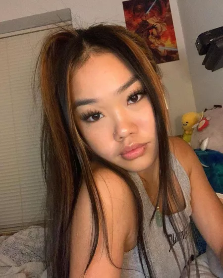 Hello by picfeeder123