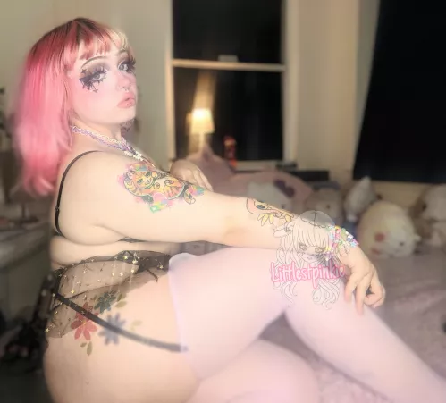 Hello! by littlestpinkie