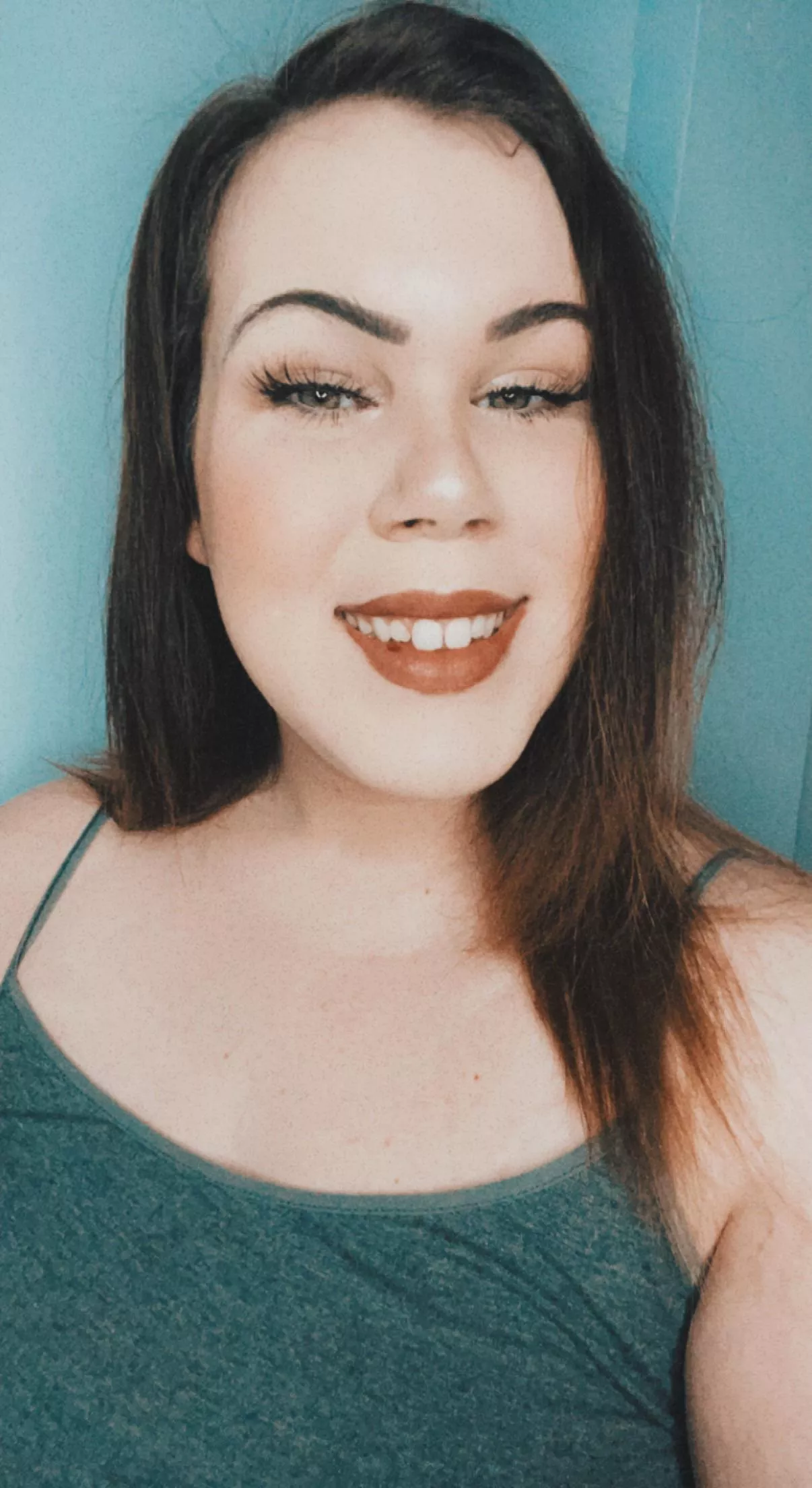 Hello you guys ❤️ posted by rosiebooxxx