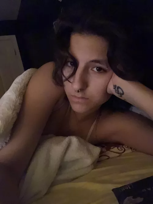 Hellooooo by kitkat546