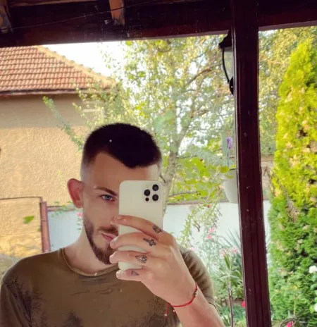 Hellou! Loving my FFXIV adventures, if you are playing on Crystal. LMK, i need fwiends! by Wolverine4409