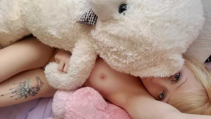 Help 😳 Bear got me by ur_succubus_gf