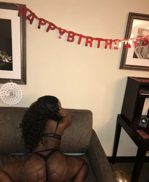 Help celebrate my birthday, cake provided ☺️ by Renmari_m