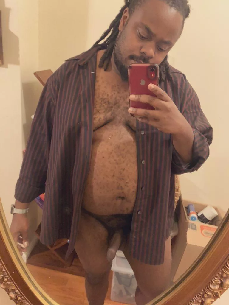 Help I think I’m getting rounder 😩 posted by pan_zaddy_dl