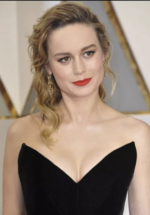 Help me cum for Brie Larson by qwertyuiop342