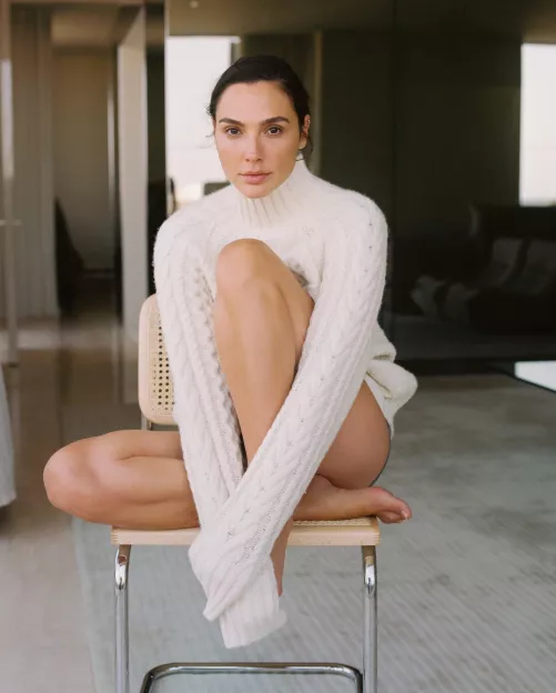 Help me cum to Gal Gadot? by thisisaburner2369