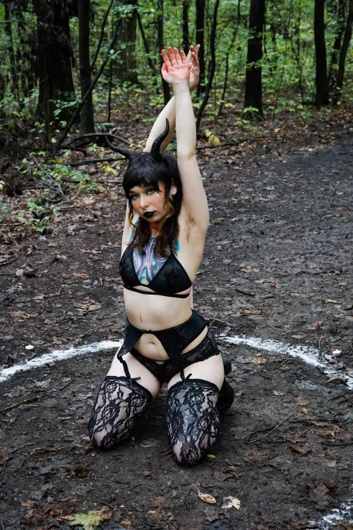 Help me out with a ritual? by CalypsoCatastrophee