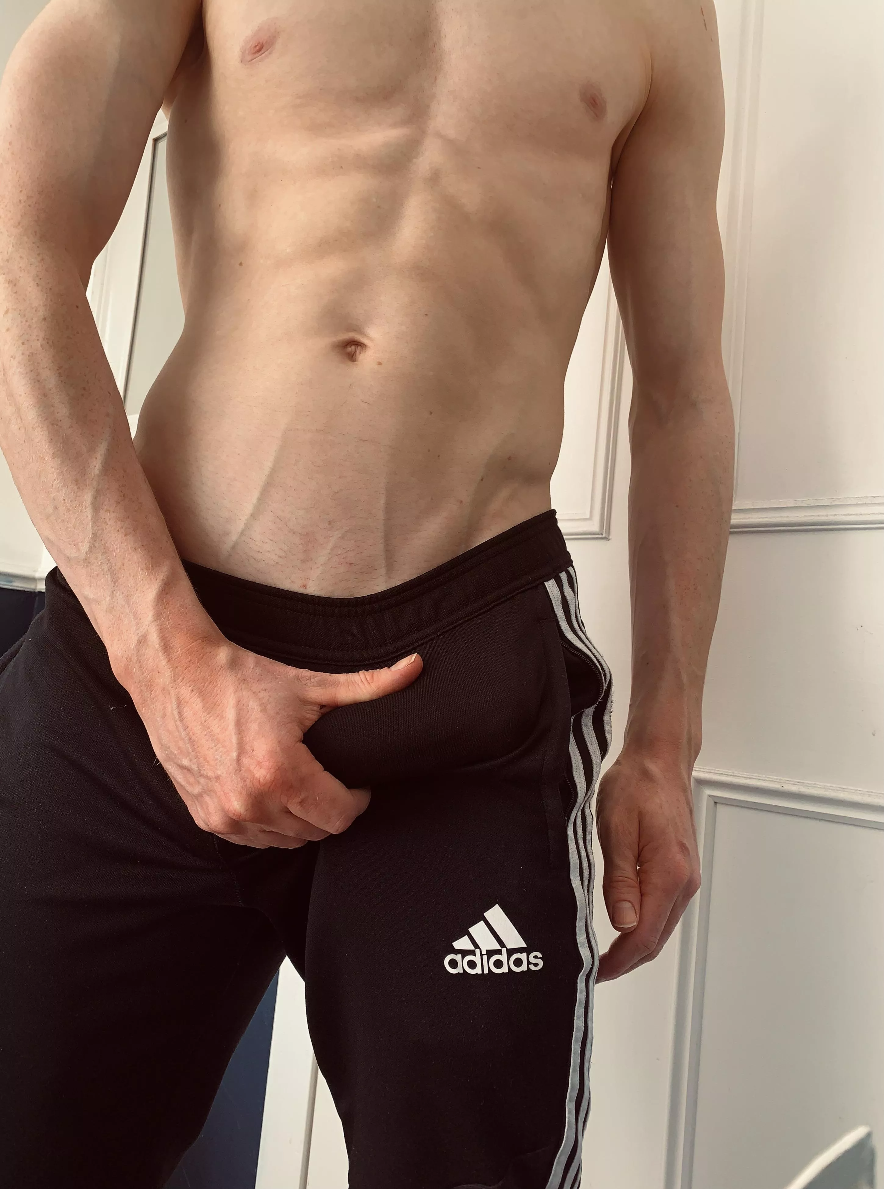 Help me out with this? 😈 posted by Ldnlad118