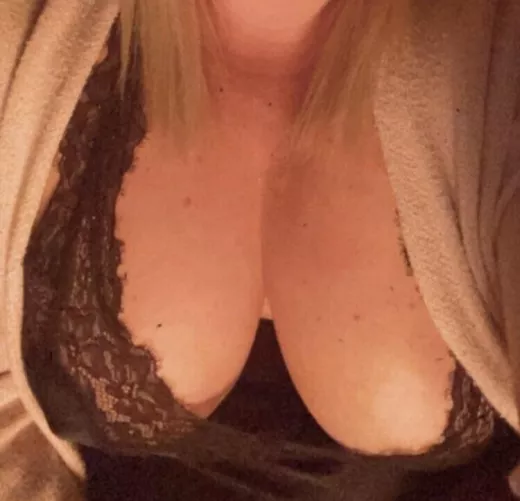 Help slip me out of this? by knt5724