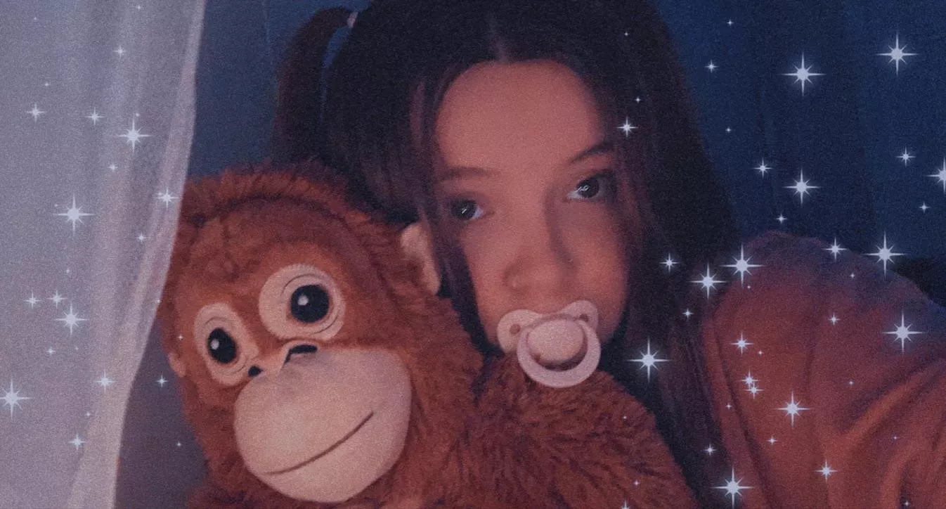 HELPPP my new stuffie needs a name!! 🥺 posted by samimau