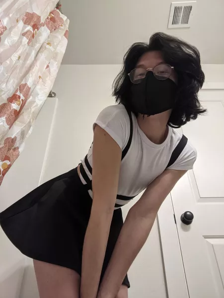 Henlo everyone :P by JazzzBerrry