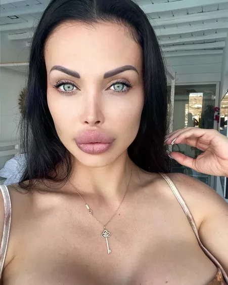 Her eyes. Hypnotic by zodiaczxc