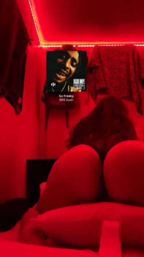 Her instagram is htx.ivanee by Ok-Relationship3887