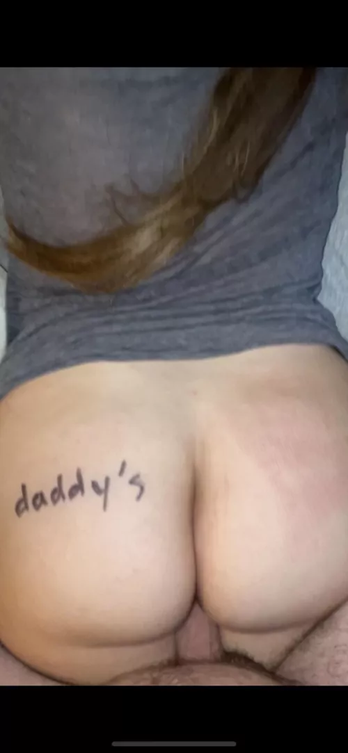 Her mouth is empty by Great_Computer4455