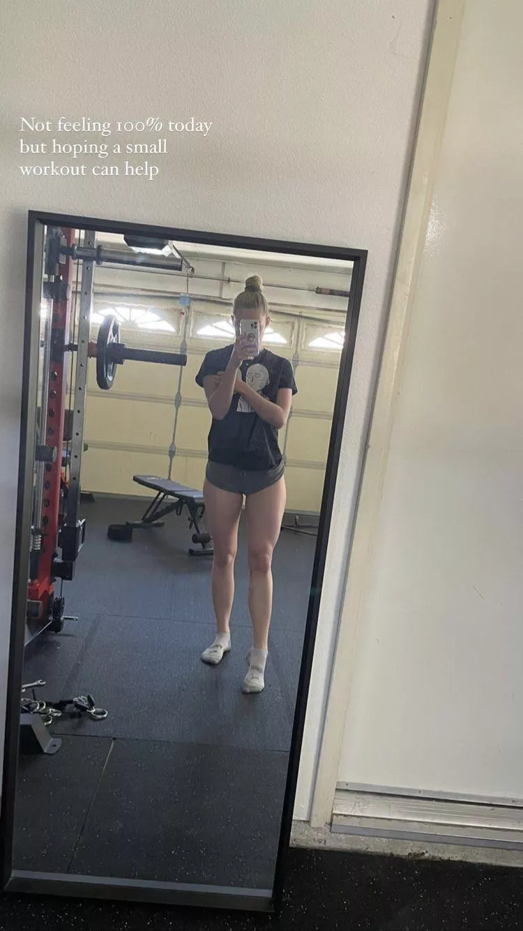 Her thighs and legs in general are incredible 🤤🤤🤤 posted by B1GRED10