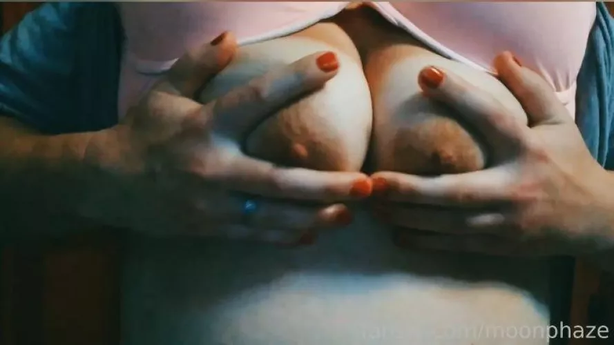 Here for the Friday afternoon titty pic by moon_phaze