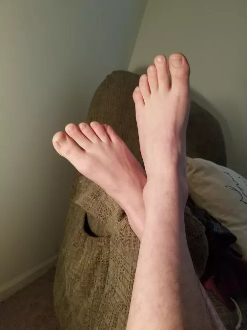 here goes nothing. dm me to chat :) by trumpshouldrap