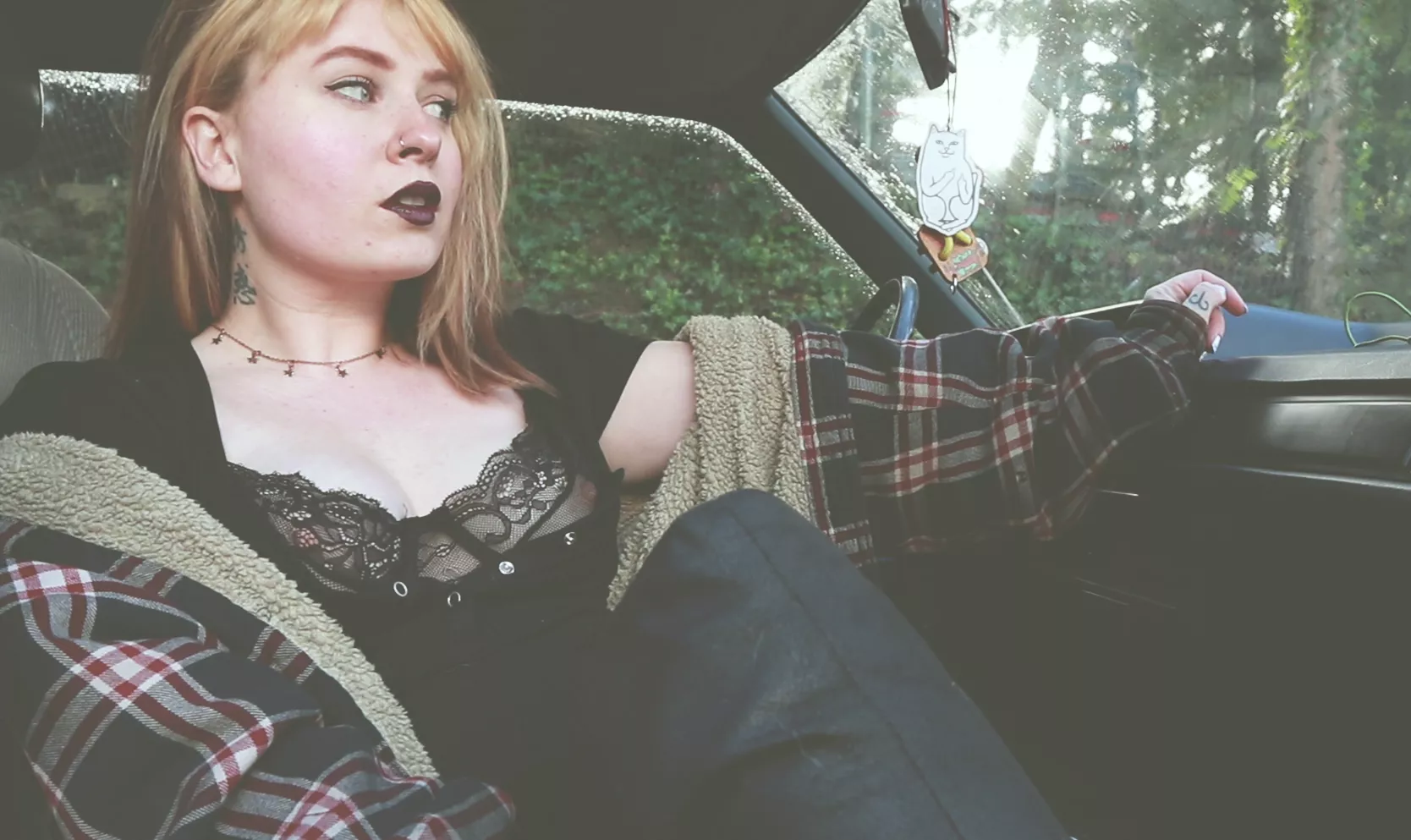 Here in my cold, yet sexy, vintage car, that i daily drive ;) posted by Misscreature