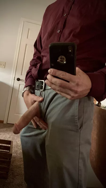 Here to swing my pole and stretch a hole😼 by Huge-Alfalfa1836