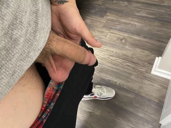 Here’s a hot softie since the Titans are whooping the Rams ass on SNF 😈 by After_Lavishness6793